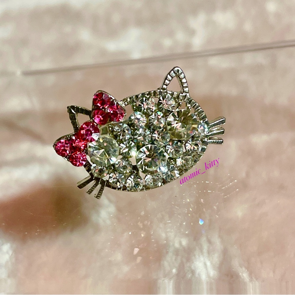 Hello Kitty Crystal Encrusted Head Adjustable Ring - NWOT